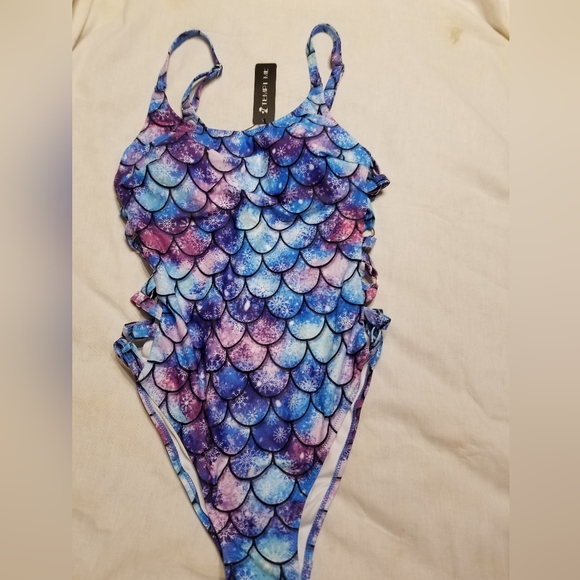 NWT TEMPT ME MERMAID OPEN DETAIL SIDE SWIMSUIT MED - Picture 4 of 11